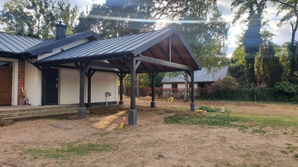 Nowoczesna wiata samochodowa Marcin Michalik Woodspace